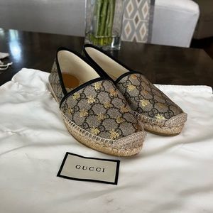 Gucci GG Supreme Bees Espadrilles